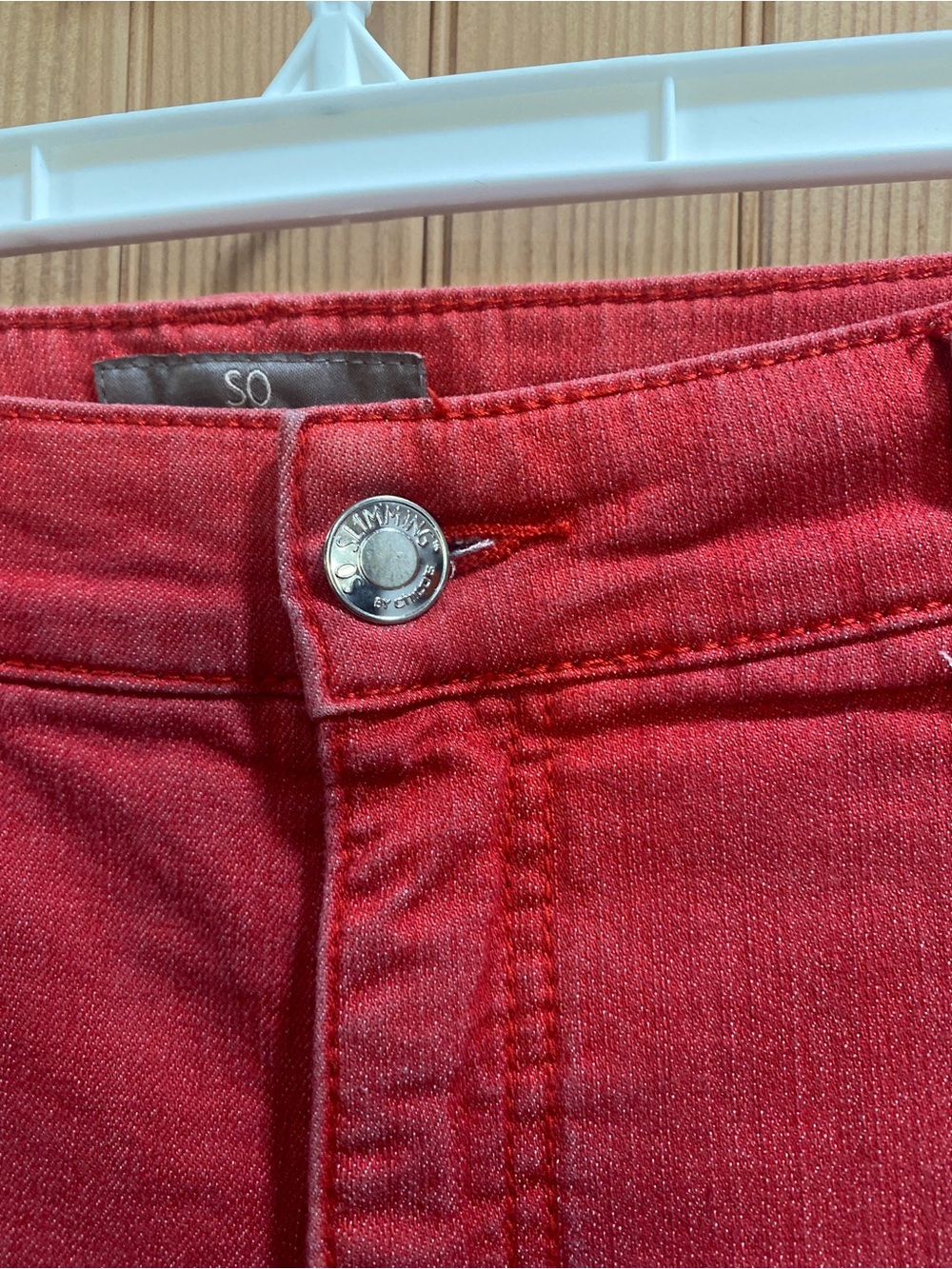 Chico's So Slimming Crop Red Denim Pants - Picture 4 of 8